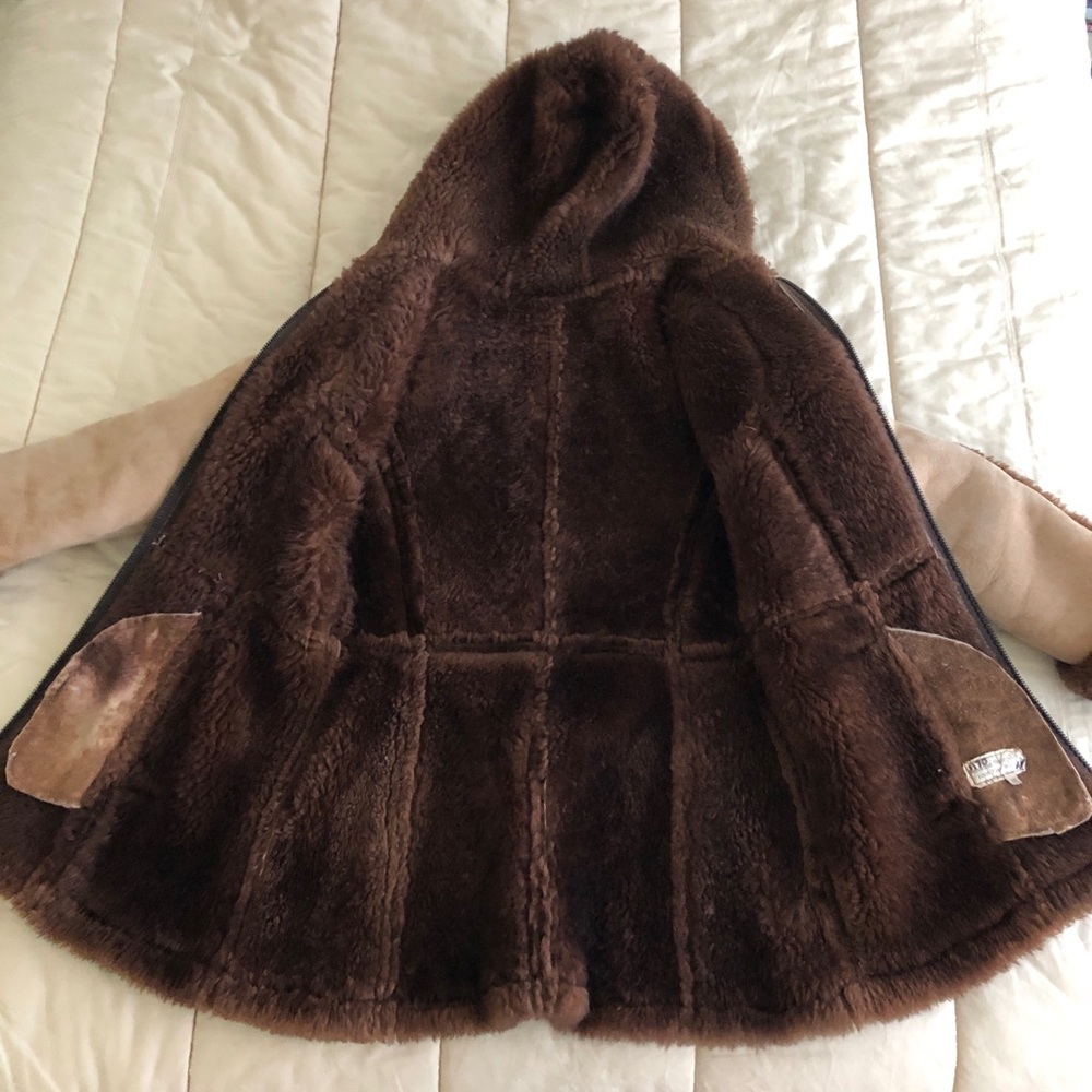Vintage Sheepskin Shearling Coat with Hood Size 12 (See Description re Size) - Picture 4 of 16